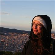 Laureata in Biologia offre ripetizioni di scienze, biologia ed inglese (b2) per alunni dalle elementari alle superiori. Si offre anche aiuto compiti
